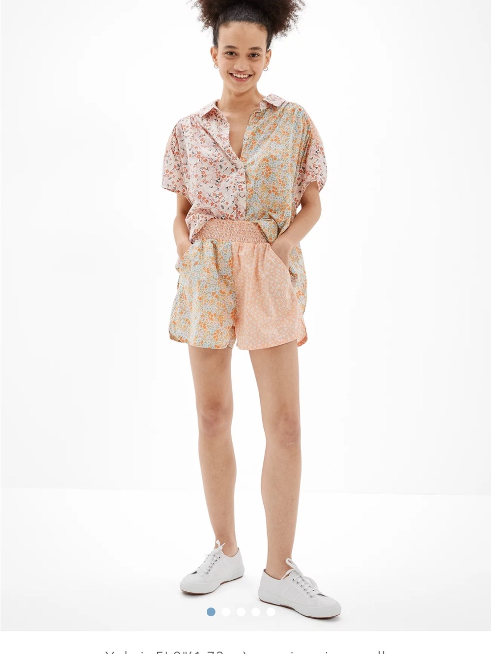 American Eagle Resort Peach Floral Patchwork Smocked High Waisted Shorts Sz M - Picture 5 of 9